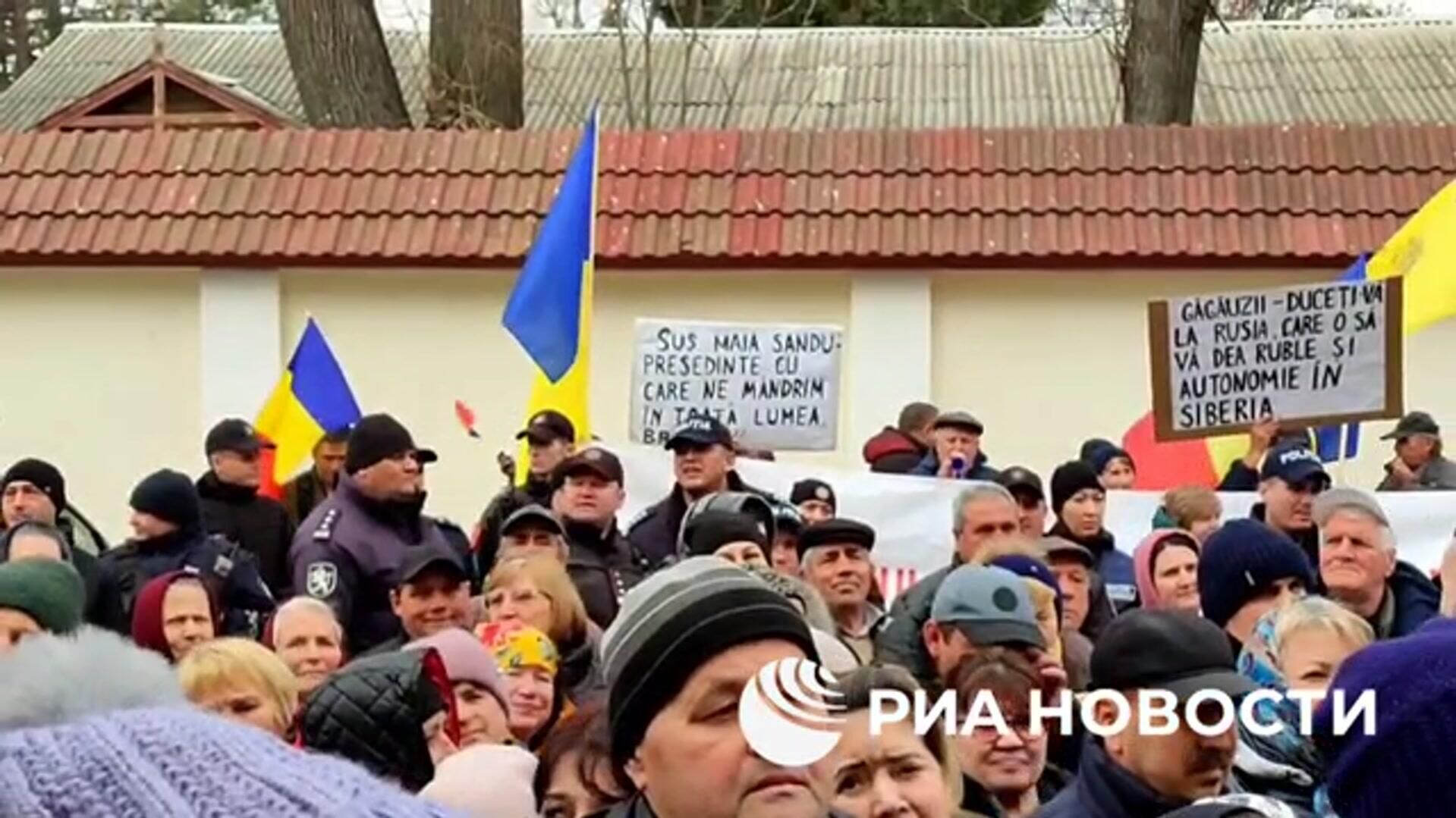 Gagavuzya, Kişinev'in Baskısına Karşı Ayakta