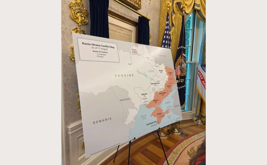 Trump'tan Zelensky'e Şok; 'Güvenlik Garantilerine Karşılık Donbas'ı Rusya'ya Bırak' Şartı